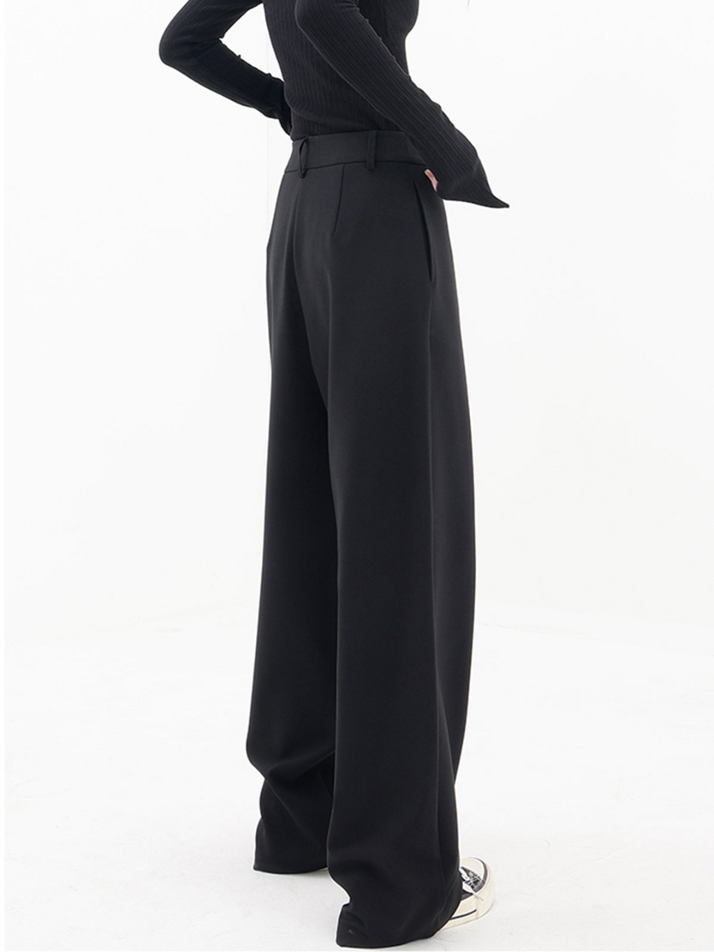 Pantalones Cómodos y Amplios
