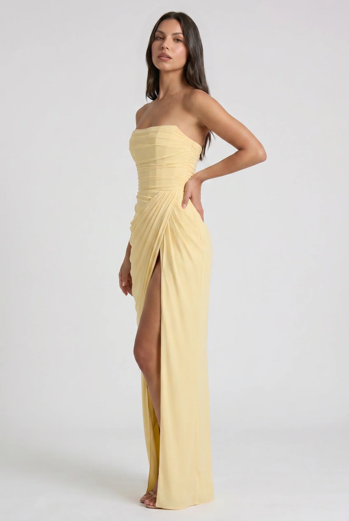 Victoria - Vestido elegante sin tirantes