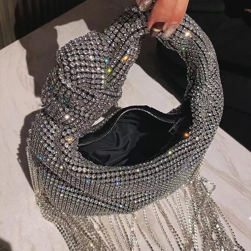 Bolso de noche con borlas