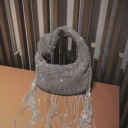 Bolso de noche con borlas