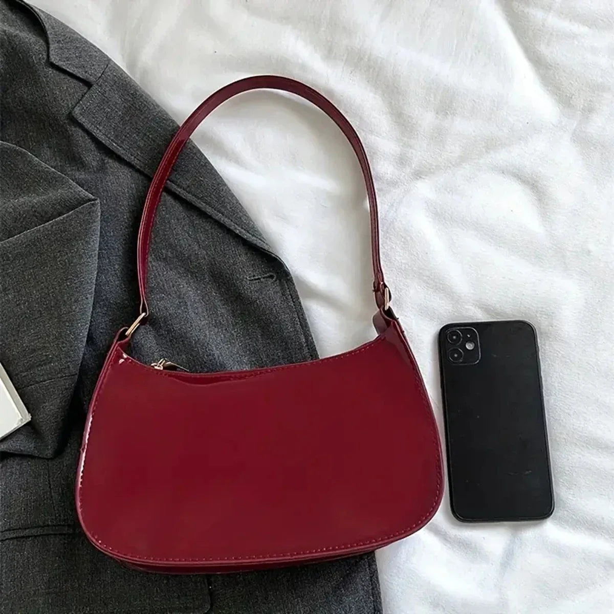 Bolso de charol