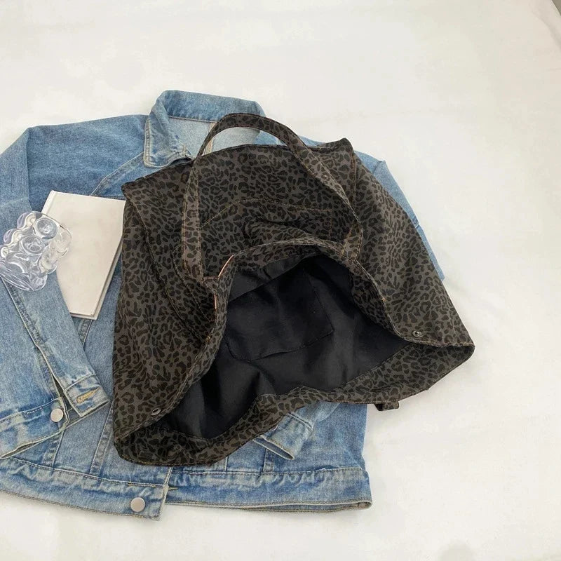 Bolso con estampado de leopardo