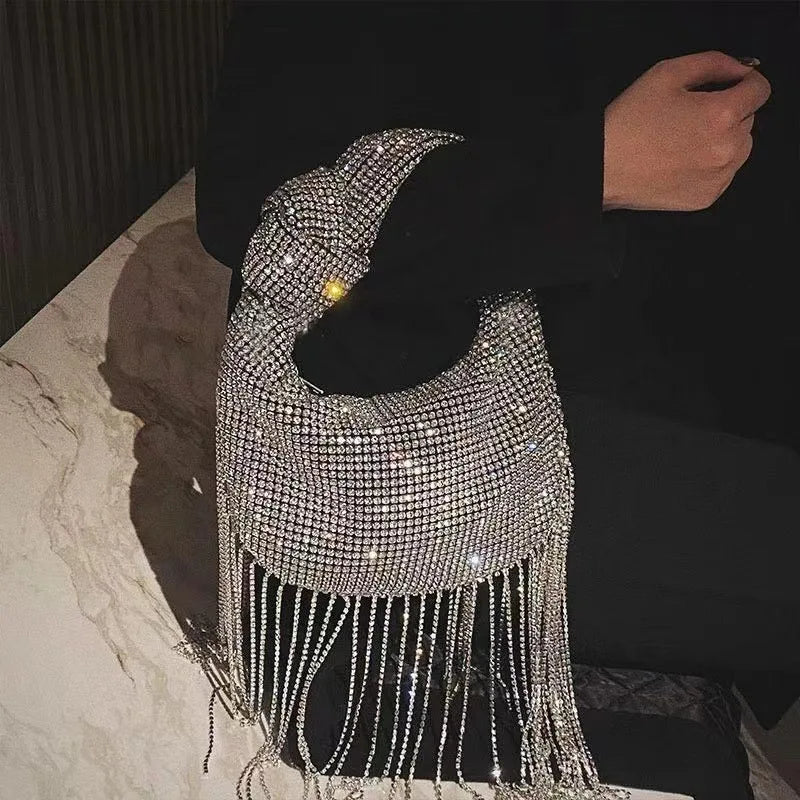Bolso de noche con borlas